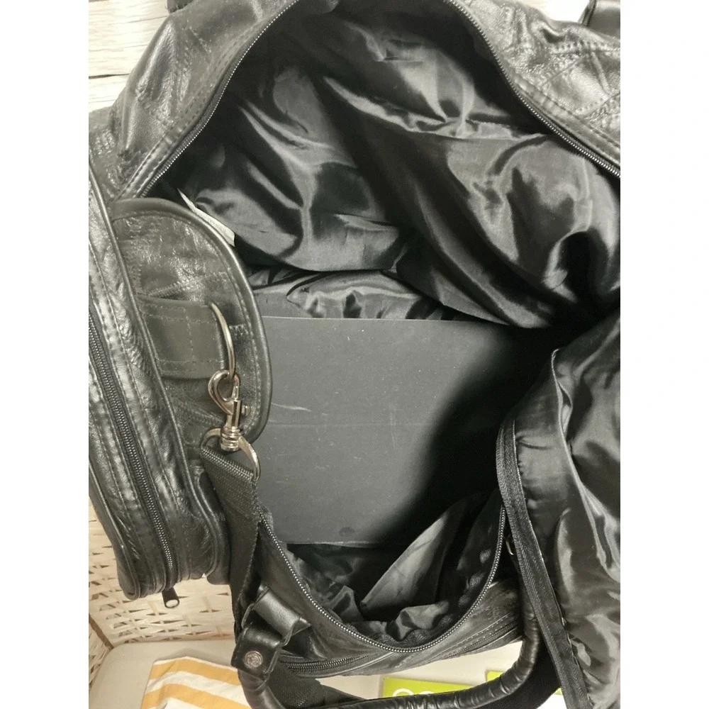 Vintage Trump Marina Hotel Casino Leather Duffle Travel Bag,‎ Atlantic City NJ
